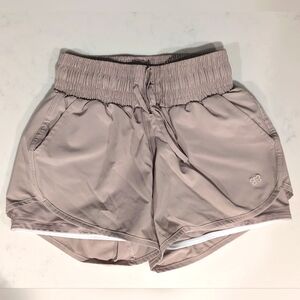 Tan Albion Lunge Shorts XS